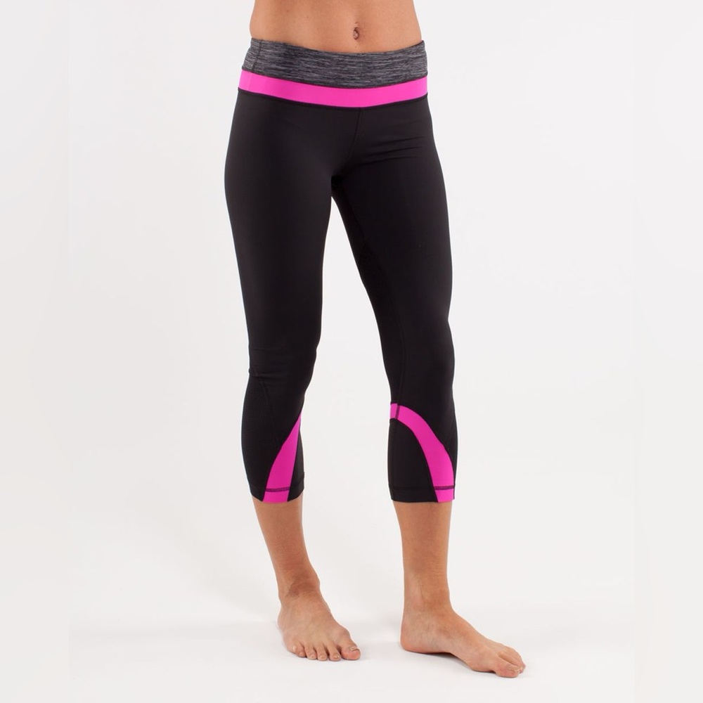 Lululemon Athletica Run: Inspire Crop II in Black/Wee Are From Space/Paris Pink